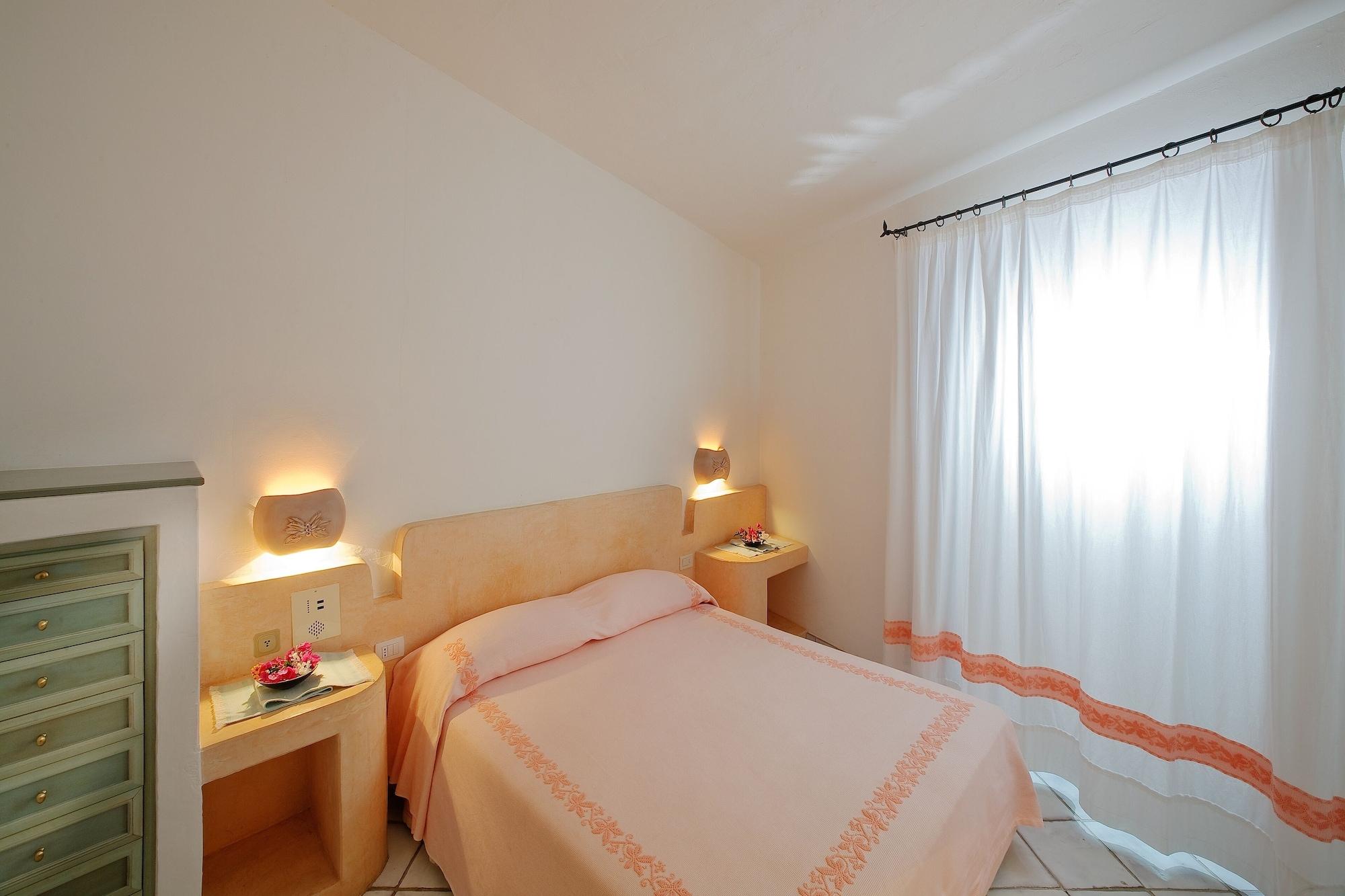 Green Park Hotel Capriccioli  Екстериор снимка